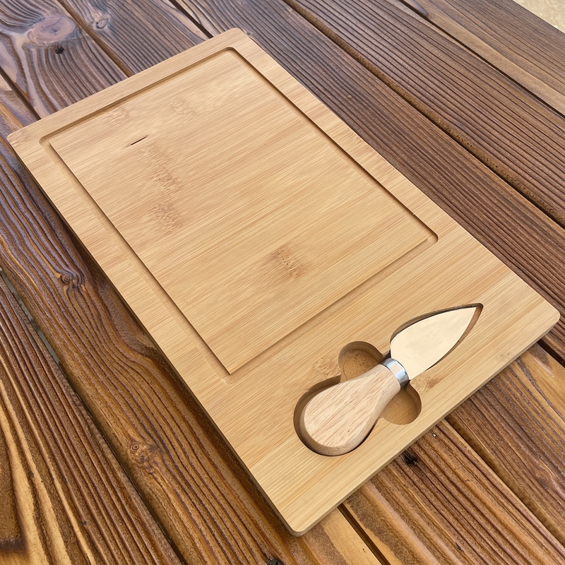تخته سرو چوبی بامبو همراه با چاقو
