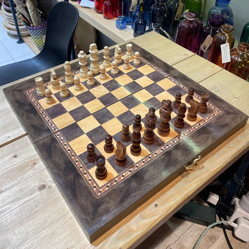 تخته و شطرنج کلاف نراد ، روکش MDF  ( متوسط )تاشو قابل حمل بازی،  ضد رطوبت و گرده قبار