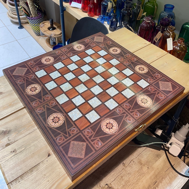 تخته و شطرنج کلاف و روکش MDF  ( بزرگ )تاشو قابل حمل بازی،  ضد رطوبت و گرده قبار