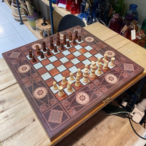 تخته و شطرنج کلاف و روکش MDF  ( بزرگ )تاشو قابل حمل بازی،  ضد رطوبت و گرده قبار